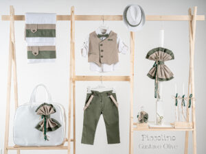 Πακέτο βάπτισης για αγόρι Piccolino Gustavo olive