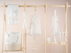 Πακέτο βάπτισης για κορίτσι Piccolino Silvia ivory με καλάθι